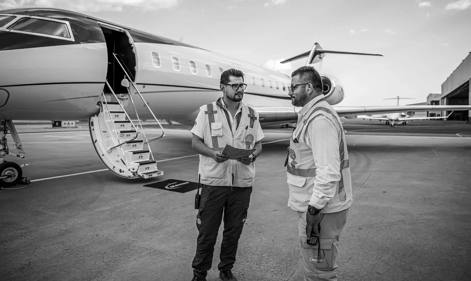 Manny agents on tarmac